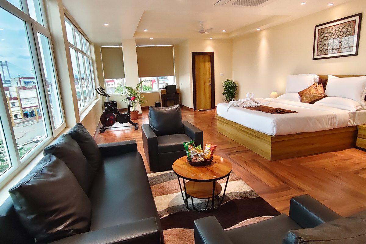 Luxury Suite