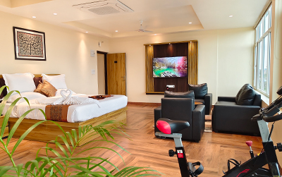 Luxury Suite View 2